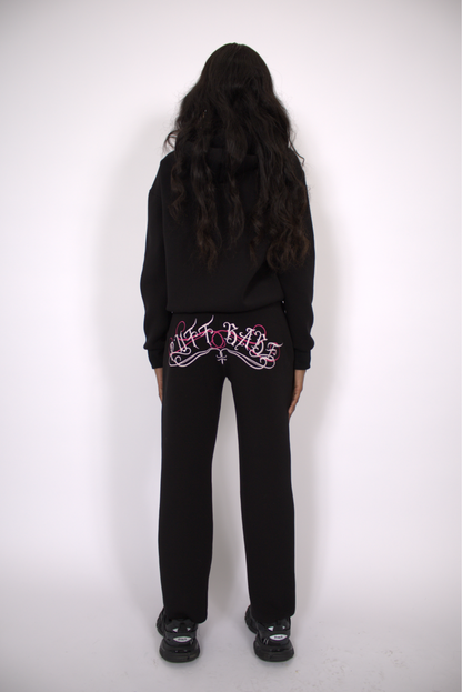 NOIR LUXE JOGGERS